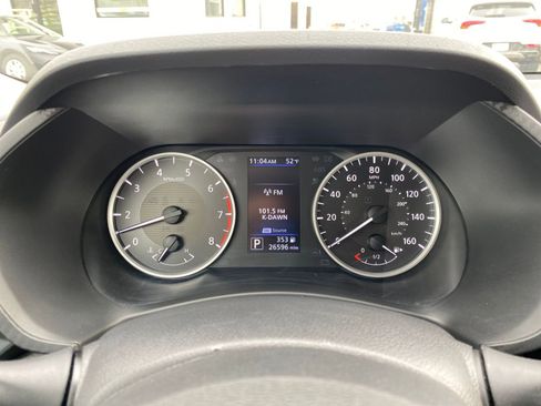 Used 2025 Nissan Sentra S image 40