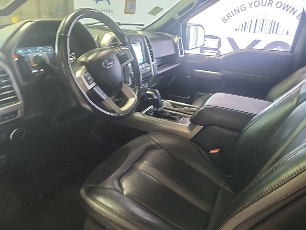Used 2018 Ford F150 Platinum w/ Equipment Group 701A Luxury AWD/4WD image 3