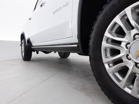 Used 2023 Chevrolet Silverado 2500 High Country w/ Z71 Off-Road Package AWD/4WD image 23