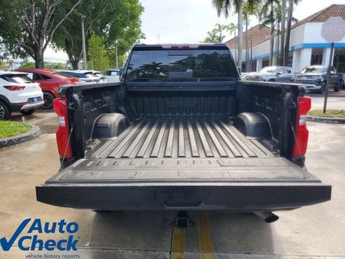 Used 2022 Chevrolet Silverado 2500 High Country w/ Safety Package II AWD/4WD image 10