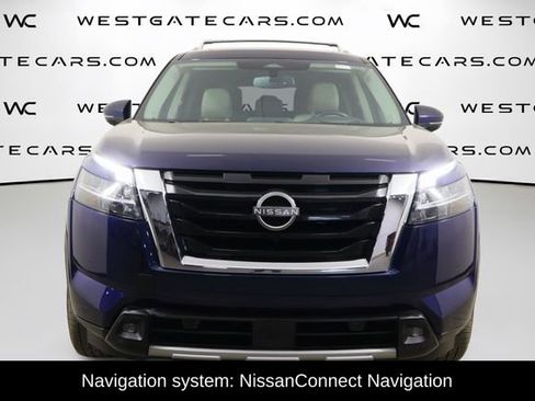 Used 2022 Nissan Pathfinder Platinum w/ Cargo Package FWD image 2