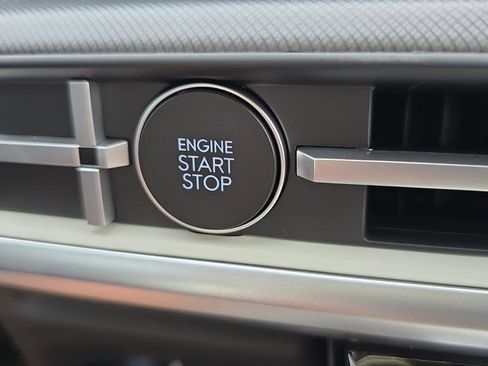New 2026 Hyundai Santa Fe SE FWD image 22
