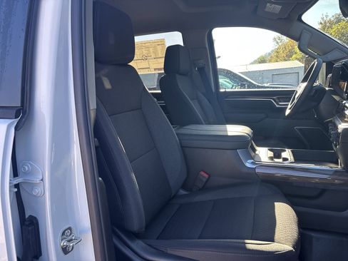 New 2026 Chevrolet Silverado 3500 LT w/ Convenience Package image 25