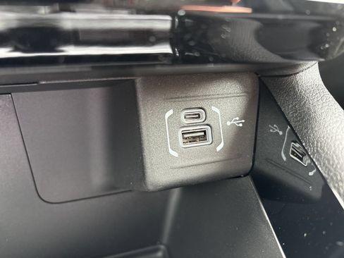 New 2026 Jeep Compass Latitude AWD/4WD image 23