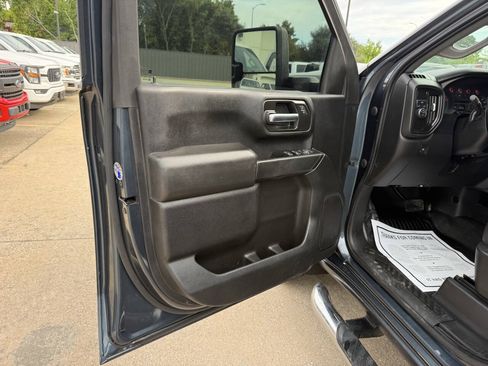 Used 2020 Chevrolet Silverado 2500 W/T w/ Gooseneck/5TH Wheel Package RWD image 8