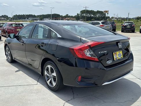 Used 2019 Honda Civic LX image 6