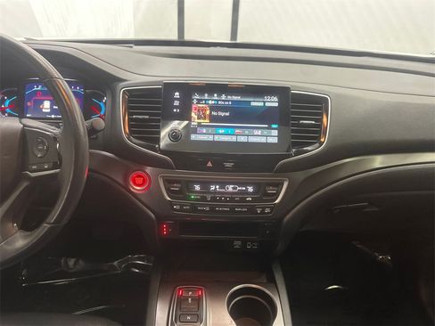 Used 2022 Honda Pilot EX-L image 32