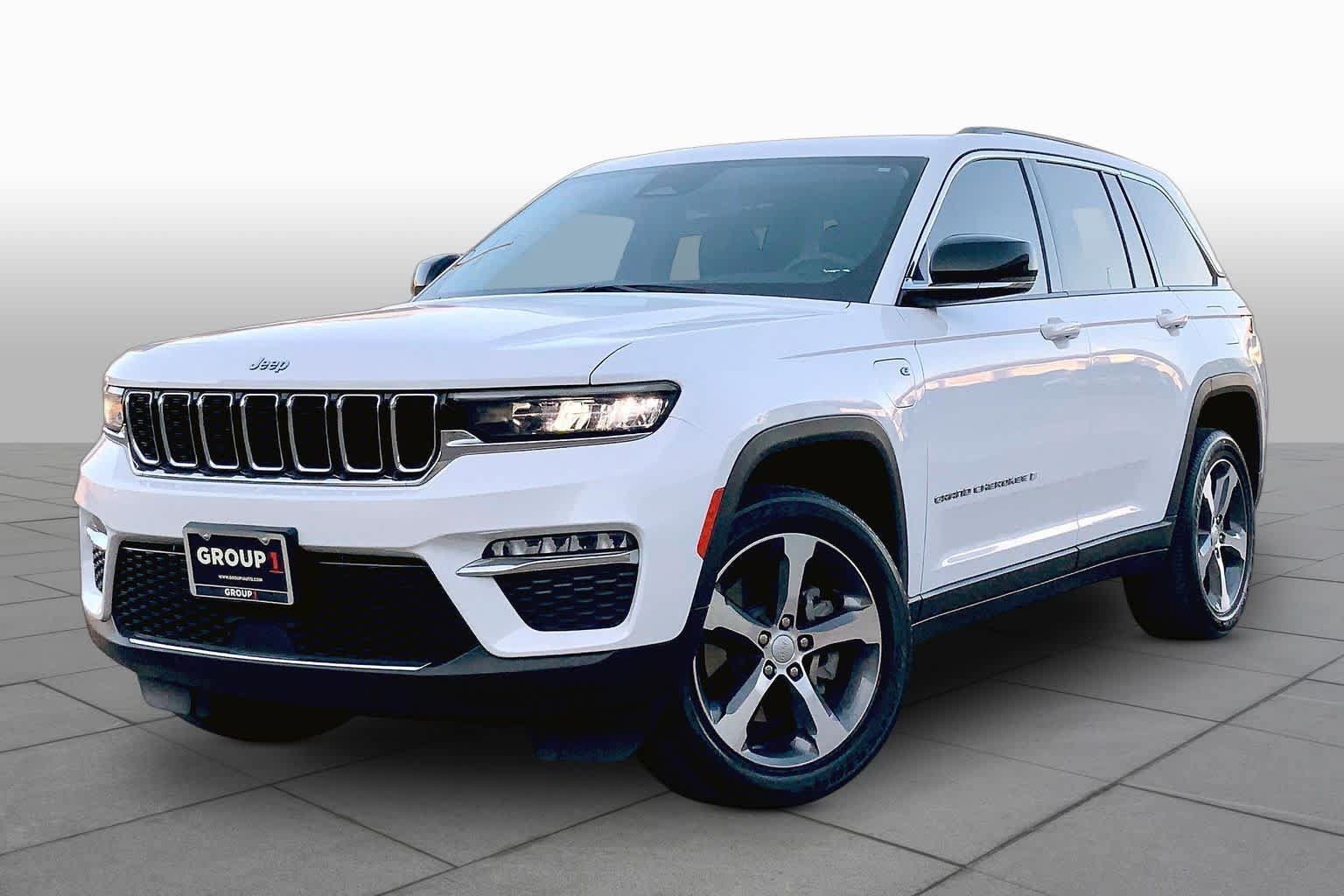Used 2022 Jeep Grand Cherokee Limited 4xe AWD/4WD image 1