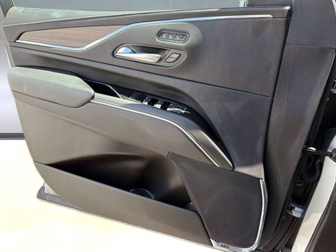 Certified 2024 Cadillac Escalade Premium Luxury w/ LPO, Floor Liner Package AWD/4WD image 12