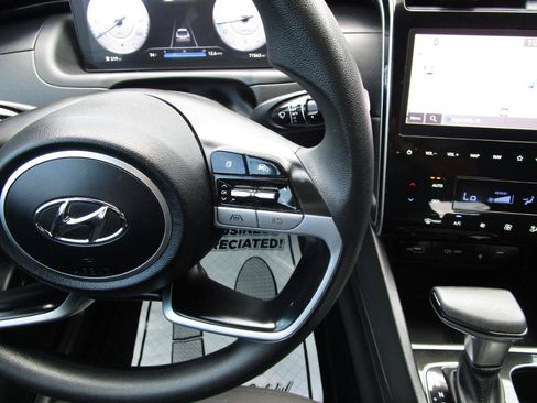 Used 2024 Hyundai Santa Cruz SEL w/ Activity Package FWD image 13