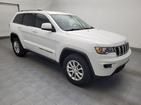 Used 2021 Jeep Grand Cherokee Laredo w/ Security & Convenience Group AWD/4WD image 11