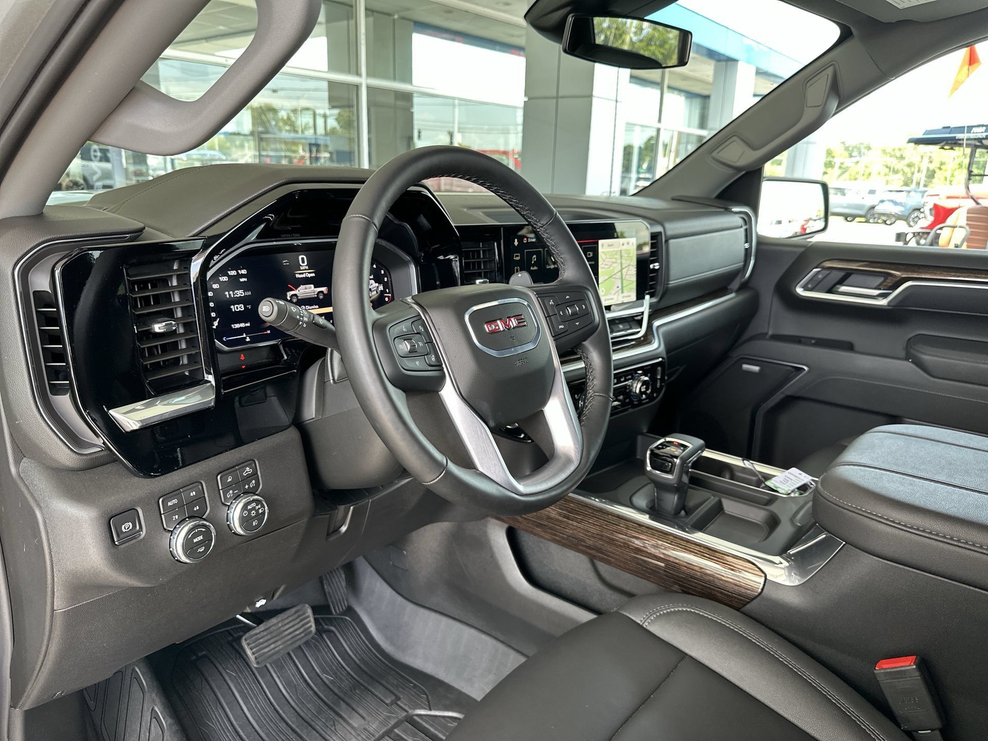 Used 2026 GMC Sierra 1500 Elevation w/ Elevation Premium Package AWD/4WD image 10