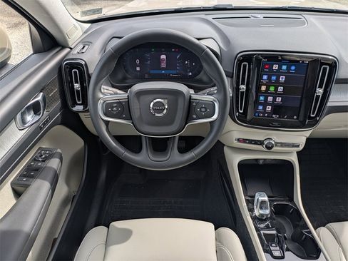 New 2025 Volvo XC40 B5 Plus w/ Climate Package image 16