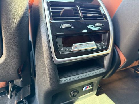 Used 2024 BMW X6 xDrive40i w/ Executive Package AWD/4WD image 26