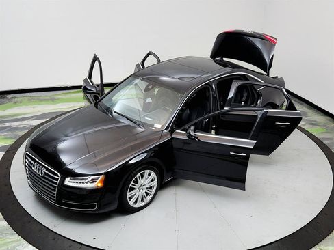 Used 2015 Audi A8 L 4.0T image 37