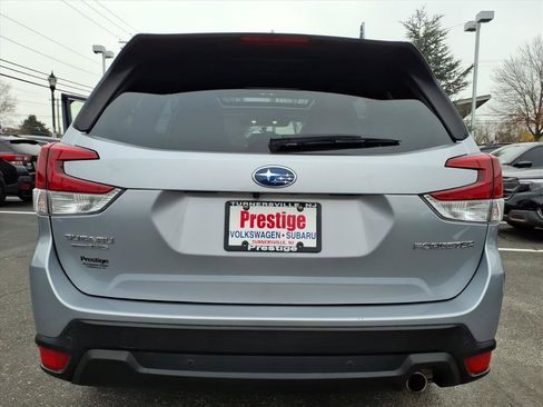 Certified 2023 Subaru Forester Limited image 5