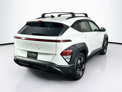 Used 2024 Hyundai Kona SEL FWD image 9