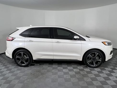 Used 2019 Ford Edge ST w/ Equipment Group 401A image 14