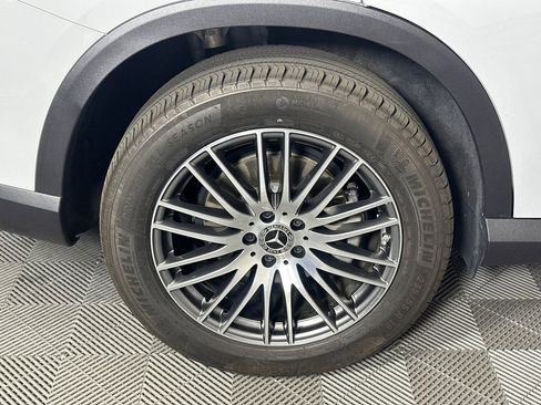 Certified 2026 Mercedes-Benz GLC 300 image 19