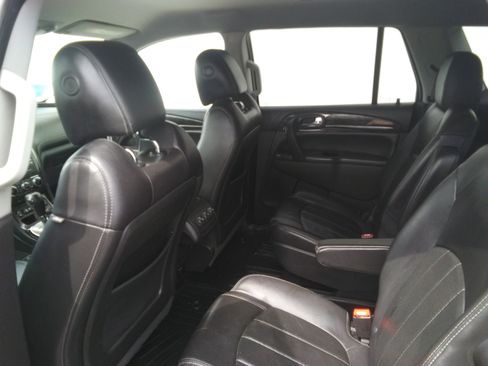 Used 2015 Buick Enclave Leather image 11