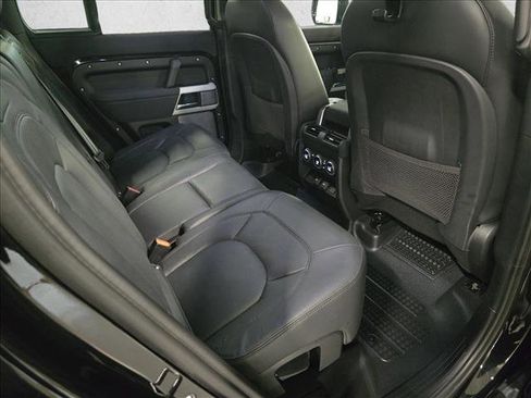 Certified 2023 Land Rover Defender 130 SE AWD/4WD image 11