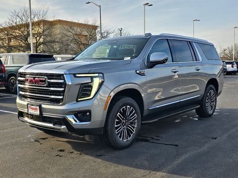 New 2026 GMC Yukon XL Elevation w/ Elevation Premium Package AWD/4WD image 5