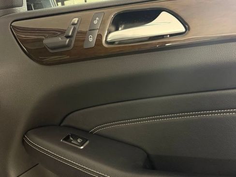 Used 2014 Mercedes-Benz ML 350 4MATIC image 29