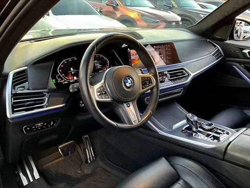 Used 2020 BMW X7 xDrive40i w/ M Sport Package image 18