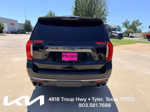 Used 2023 GMC Yukon Denali Ultimate AWD/4WD image 11