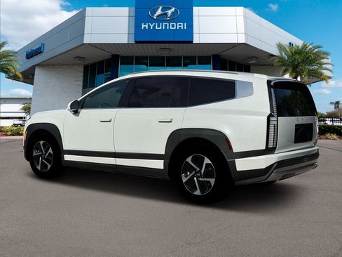 New 2026 Hyundai Ioniq 9 SE image 5