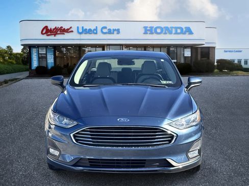 Used 2019 Ford Fusion SE w/ Equipment Group 151A image 8