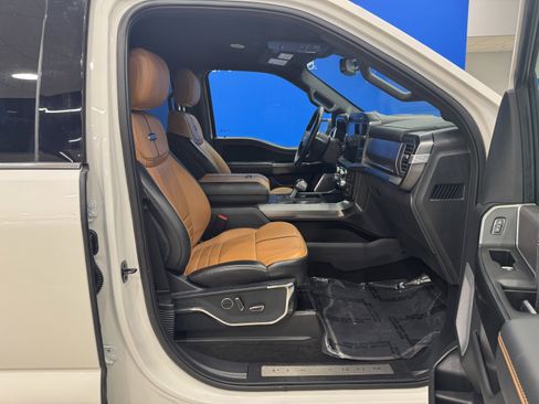 Used 2021 Ford F150 Platinum w/ Equipment Group 701A High image 13