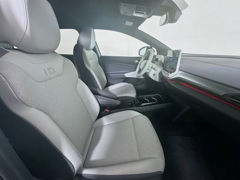 Used 2021 Volkswagen ID.4 1st Edition image 32