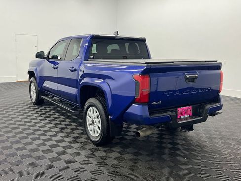 Used 2024 Toyota Tacoma SR5 image 3