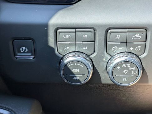 Certified 2026 GMC Sierra 2500 Denali w/ Technology Package image 19