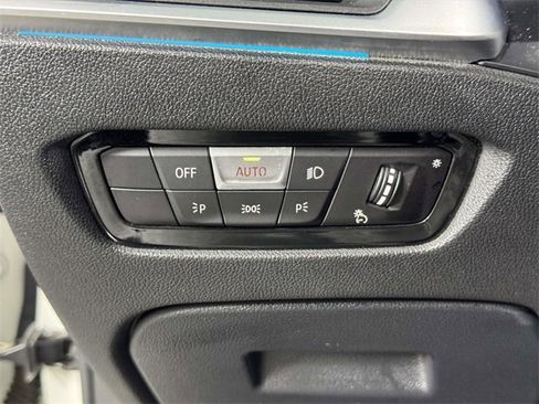 Used 2022 BMW M4 xDrive Competition w/ Executive Package image 20