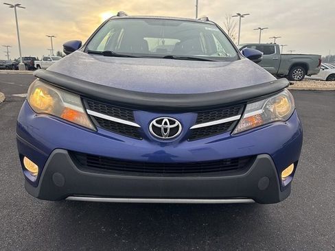 Used 2015 Toyota RAV4 XLE image 2