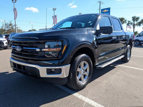 Used 2024 Ford F150 XLT w/ Mobile Office Package image 8