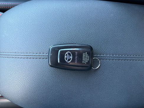 Used 2022 Toyota RAV4 TRD Off-Road w/ TRD Off-Road Weather Package image 90