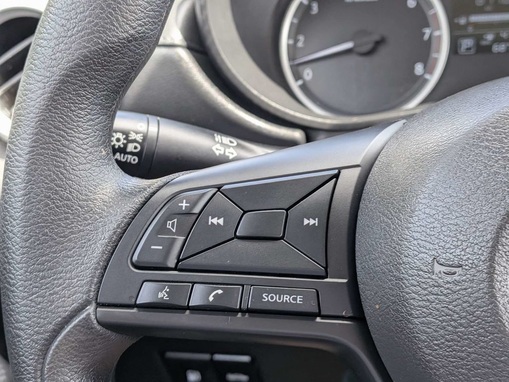 Used 2025 Nissan Versa S w/ Trunk Package FWD image 21