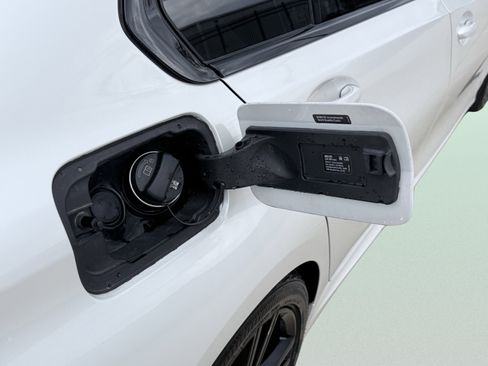 Used 2021 BMW M340i M340i w/ Premium Package image 9