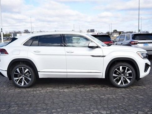 New 2026 Volkswagen Atlas Cross Sport SEL Premium R-Line image 5