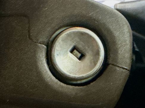 Used 2020 GMC Canyon SLE w/ SLE Convenience Package image 21