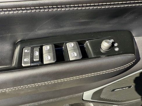 Used 2022 Jeep Wagoneer Series II image 11