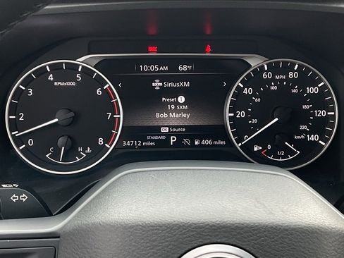 Used 2025 Nissan Rogue SV image 23