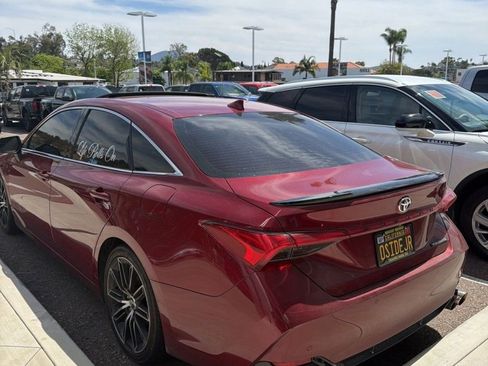 Used 2019 Toyota Avalon Touring w/ Advanced Safety Package image 6