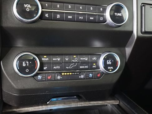 Used 2021 Ford Expedition Max Limited AWD/4WD image 51