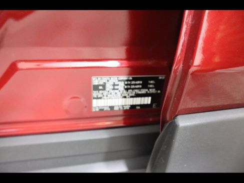 Used 2022 Toyota RAV4 XLE Premium image 30