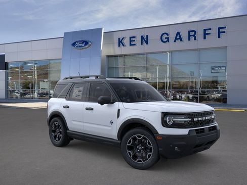 New 2026 Ford Bronco Sport Outer Banks w/ Outer Banks Tech Package+ AWD/4WD image 8