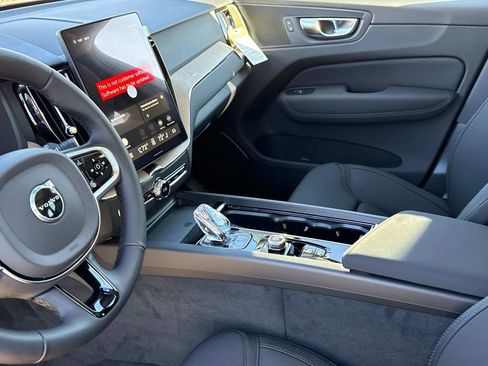 New 2026 Volvo XC60 B5 Plus w/ Protection Package Premier image 19